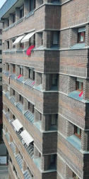 El pañuelo de San Fermín este sábado en todas las ventanas de Navarra. Esa es la idea con la que la capilla de San Fermín hace un llamamiento con motivo del cuarto peldaño de la escalera, este 4 de abril,