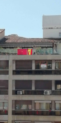 El pañuelo de San Fermín este sábado en todas las ventanas de Navarra. Esa es la idea con la que la capilla de San Fermín hace un llamamiento con motivo del cuarto peldaño de la escalera, este 4 de abril,
