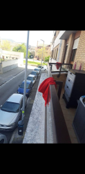 El pañuelo de San Fermín este sábado en todas las ventanas de Navarra. Esa es la idea con la que la capilla de San Fermín hace un llamamiento con motivo del cuarto peldaño de la escalera, este 4 de abril,