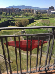 El pañuelo de San Fermín este sábado en todas las ventanas de Navarra. Esa es la idea con la que la capilla de San Fermín hace un llamamiento con motivo del cuarto peldaño de la escalera, este 4 de abril,
