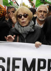 Ganadora de dos goyas como mejor actriz de reparto, recibió en 2010 la Medalla de Oro de la Academia