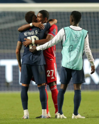 El Bayern de Múnich se proclamó campeón de la Liga de Campeones este domingo al ganar (0-1) al Paris Saint-Germain en la final celebrada en el Estadio da Luz de Lisboa, gracias a un gol de Coman.