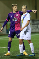 Imágenes del partido de primera ronda de Copa del Rey entre el Cantolagua y el Real Valladolid disputado en el estadio Merkatondoa.