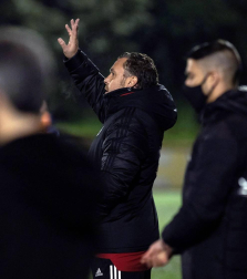 Imágenes del partido de primera ronda de Copa del Rey entre el Cantolagua y el Real Valladolid disputado en el estadio Merkatondoa.