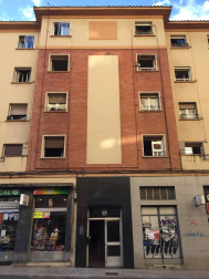 El fuego lo inició un inquilino que se había atrincherado en su casa después de una intervención por violencia de género.