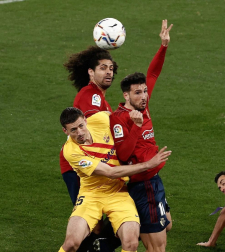 Imágenes del partido entre Osasuna y Barcelona disputado en El Sadar.