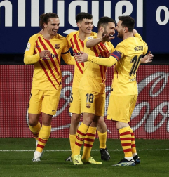 Imágenes del partido entre Osasuna y Barcelona disputado en El Sadar.