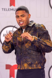 Galería de fotos de la alfombra roja de los Latin American Music Awards, en los que ha triunfado Bad Bunny.