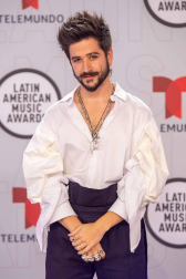 Galería de fotos de la alfombra roja de los Latin American Music Awards, en los que ha triunfado Bad Bunny.