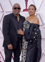 Galería de fotos de la alfombra roja de los Premios Oscar 2021, que este año han recuperado la presencialidad