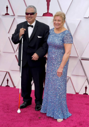 Galería de fotos de la alfombra roja de los Premios Oscar 2021, que este año han recuperado la presencialidad