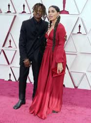 Galería de fotos de la alfombra roja de los Premios Oscar 2021, que este año han recuperado la presencialidad