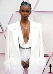 Galería de fotos de la alfombra roja de los Premios Oscar 2021