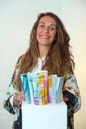 Fotos de la xposición de Carla Querejeta 'Siempre es hoy', en La Puerta Gótica del Colegio Mayor Belagua de Pamplona.