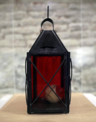 Muestra de la Fundación Joan Brossa en el Pabellón de Mixtos de la Ciudadela con el legado del artista catalán.