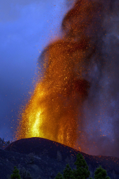 Fotos de la erupción del volcán Cumbre Vieja en La Palma.