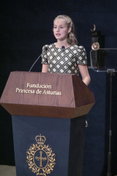 Fotos del acto de entrega de los Premios Princesa de Asturias, presidido por el rey Felipe VI y la princesa Leonor.