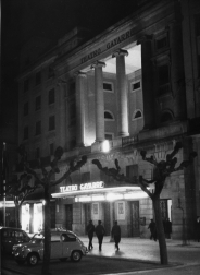 Fachada del Teatro Gayarre en la década de los años 70