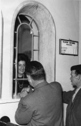 Taquilla del Teatro Gayarre en 1966