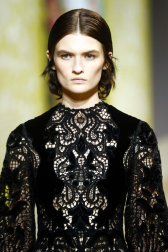 Desfile de Alta Costura de Dior colección para el otoño-invierno 2022/23.