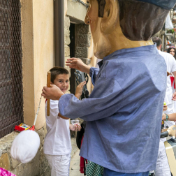 Día grande con la procesión a San Sebastián, patrón de Sangüesa, durante sus fiestas