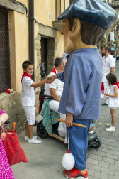 Día grande con la procesión a San Sebastián, patrón de Sangüesa, durante sus fiestas