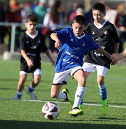 Imágenes del encuentro Juan Bautista Irurtzun 3 - 2 Catalina de Foiz ardín de la segunda jornada del XL Torneo Interescolar.