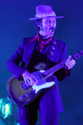 Fotos del concierto de Leiva en el Navarra Arena./
