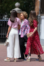 Fotos de la confirmación de la infanta Sofía en la iglesia de la Asunción de Nuestra Señora, en el distrito madrileño de Aravaca.