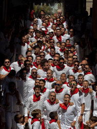 Fotos de la Pañuelada masculina de las fiestas de Estella./Montxo A.G.