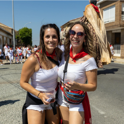 Fotos del inicio de fiestas en Santacara.