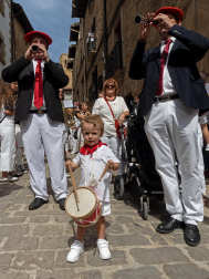 Fotos del cohete de fiestas de Artajona 2023.