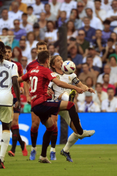 Jugadas del encuentro de la Jornada 9 de LaLiga EA Sports entre rojillos y merengues disputado en el Santiago Bernabéu