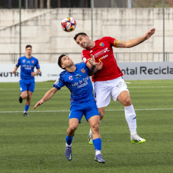 Encuentro de primera ronda de la Copa del Rey 2023/2024 entre C.D. Valle de Egüés y Teruel en el Municipal del Valle de Aranguren