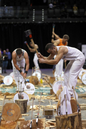 Fotos del campeonato de Aizkora en el Navarra Arena.