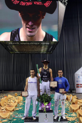 Fotos del campeonato de Aizkora en el Navarra Arena.