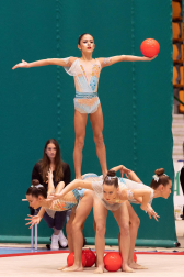 Fotos del Trofeo Comunidad Foral de gimnasia en Anaitasuna./