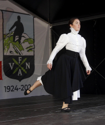 Celebración en Elgeta del centenario de la Federación Vasco Navarra de Alpinismo
