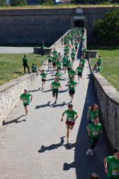 Fotos de la X Marcha contra el Cáncer en Pamplona.