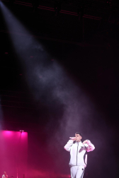 Fotos del segundo concierto de Zetak en el Navarra Arena