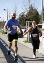 Participantes en las distintas carreras del XLVI Cross Solidario Memorial J.J. Esparza celebradas este domingo 6 de abril /