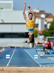 Fotos del campeonato navarro de atletismo sub-23