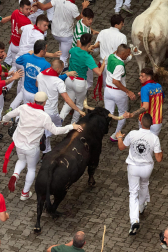 Primer encierro de San Fermín 2025.