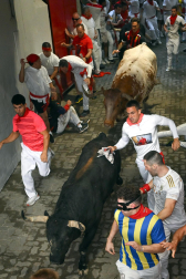 Primer encierro de San Fermín 2025.