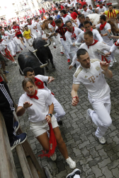 Primer encierro de San Fermín 2025.