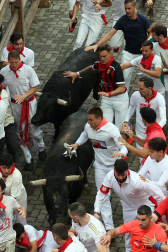 Primer encierro de San Fermín 2025.