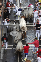 Fotos del sexto encierro de San Fermín 2025 en Pamplona. |