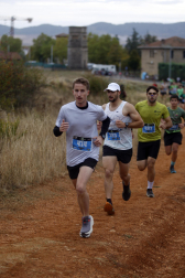 Corredores participantes en la V Betagarri Trail de Ancín este sábado, 25 de octubre /