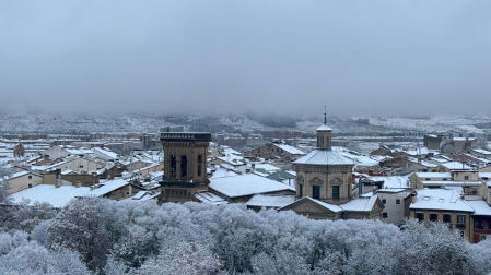 Pamplona, cubierta de nieve.