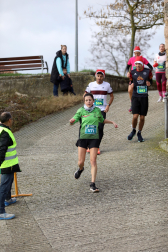 Participantes en la I Carrera de los Inocentes en Ayegui celebrada este domingo,  28 de diciembre
